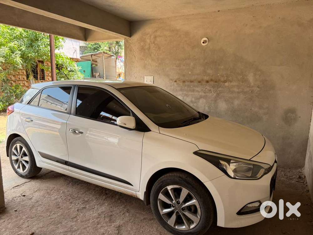 Hyundai 2016 Car Petrol