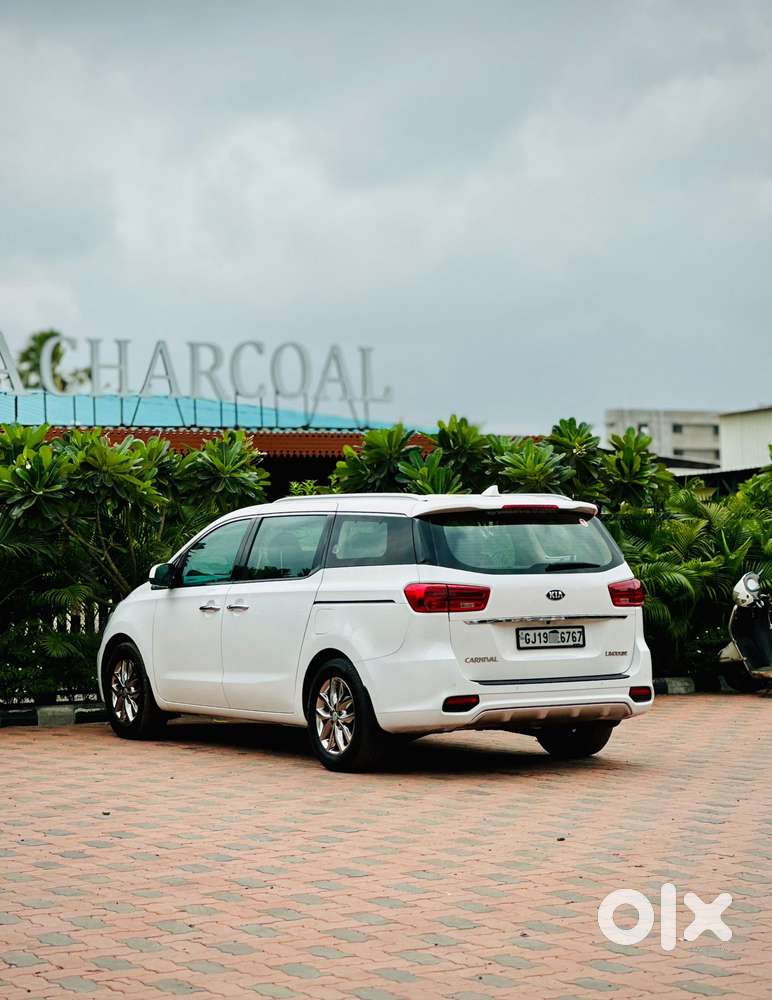 Kia Carnival Limousine, 2021, Diesel
