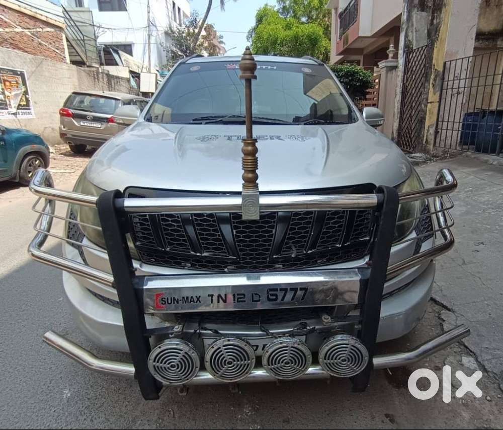 Mahindra Xuv 500 2014 2.2 W6 Fwd 2wd Diesel Manual Third Owner