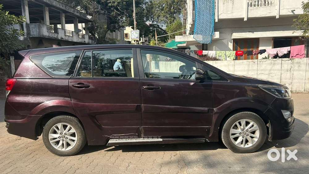 Toyota Innova Crysta 2.4 G Mt, 2018, Diesel