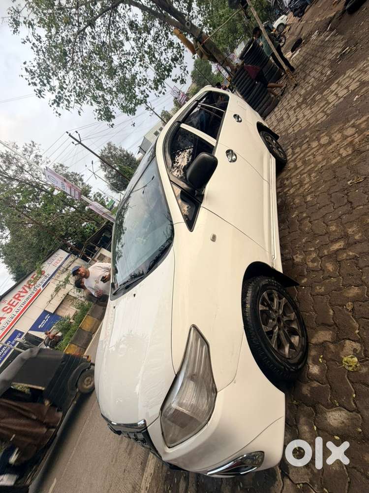 Toyota Innova Diesel 2015