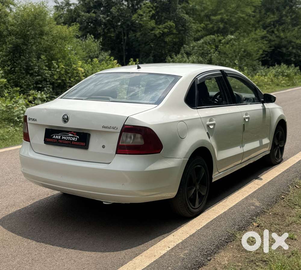 Skoda Rapid 1.5 Tdi Style, 2015, Diesel