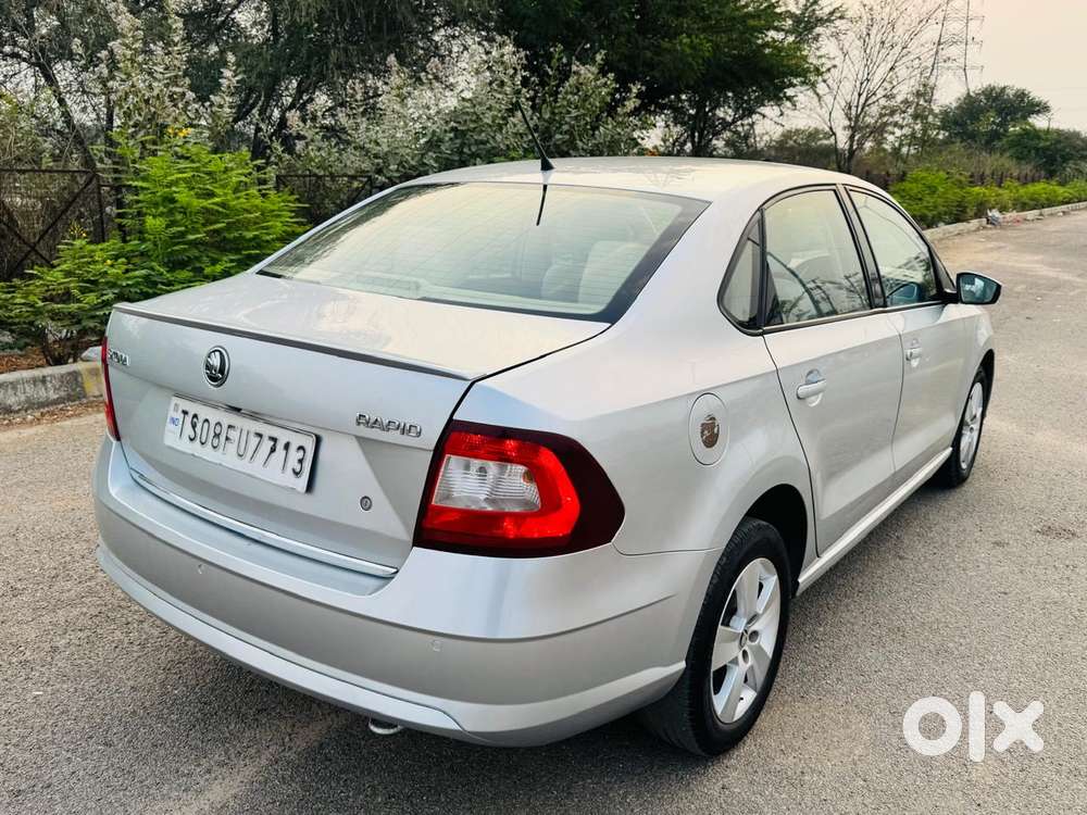 Skoda Rapid 1.5 Tdi Style/1.5 At Style, 2017, Diesel