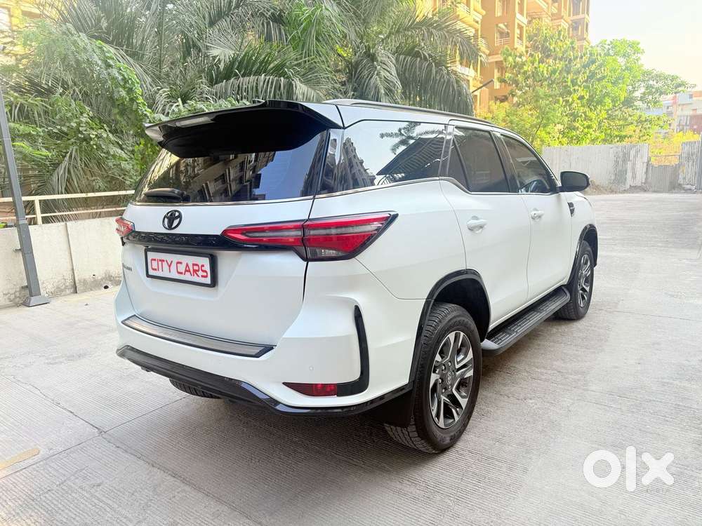 Toyota Fortuner Legender 4x2 At 2.8, 2024, Diesel
