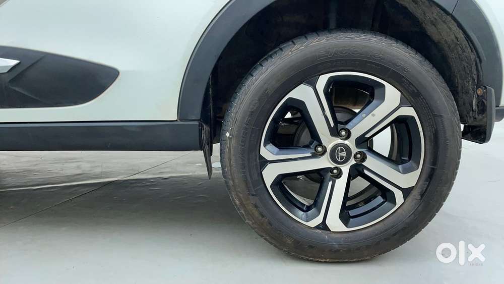 Tata Nexon 1.2 Revotron Xza Plus (o), 2021, Petrol
