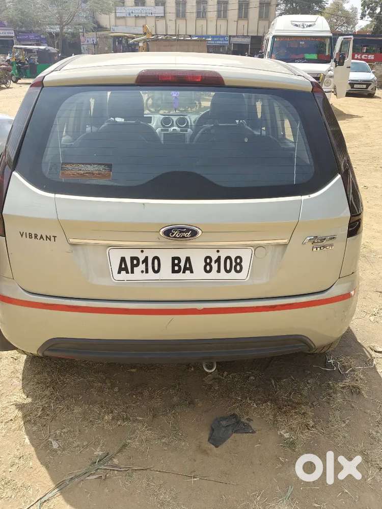 Ford Figo 2012 Diesel 76000 Km Driven