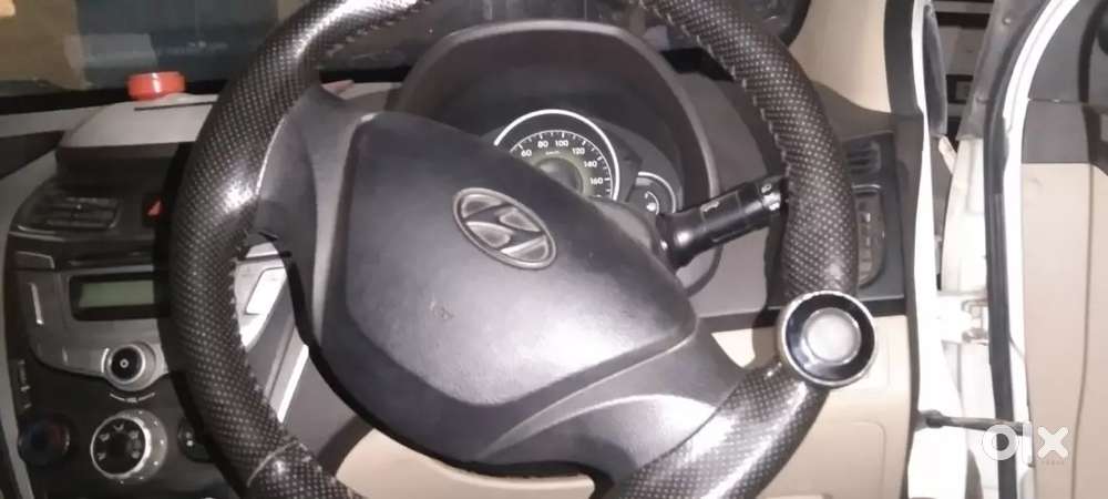 Hyundai Eon Magna 2013