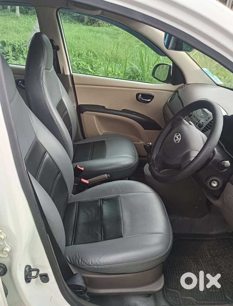Hyundai I10 Sportz, 2013, Petrol