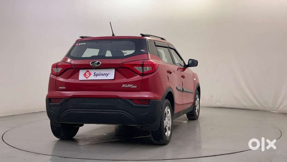 Mahindra Xuv300 W6 Amt Diesel, 2022, Diesel