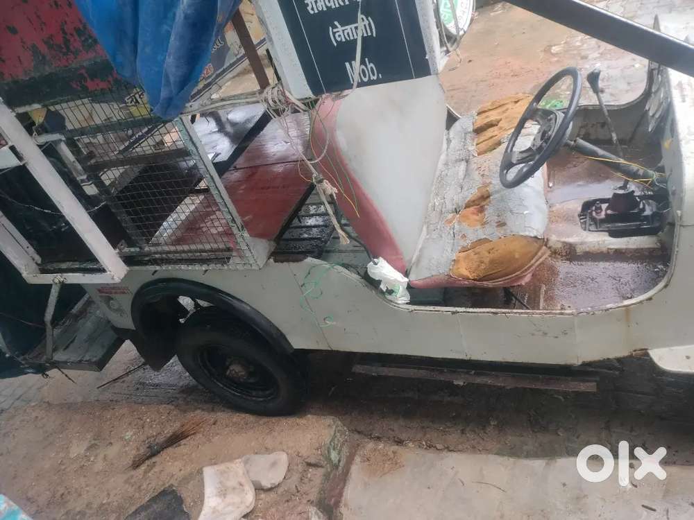 Jeep Kamandar Gadi Bechna Hai Lene Bale Call Kare
