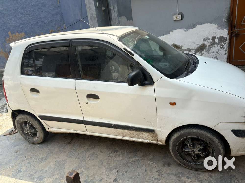 2013 Hyundai Santro Asta