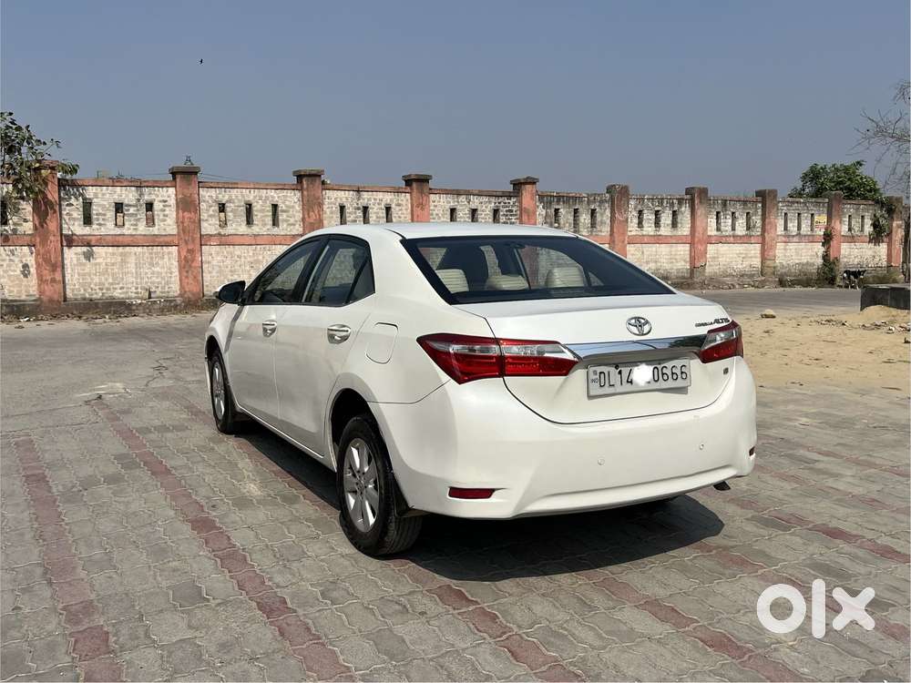 Toyota Corolla Altis 2013-2017 G Mt, 2015, Petrol