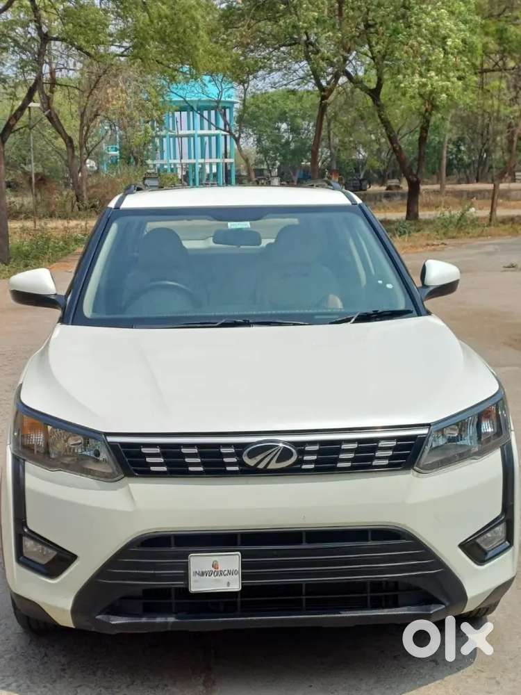 Mahindra Xuv300 2022 Diesel Well Maintained