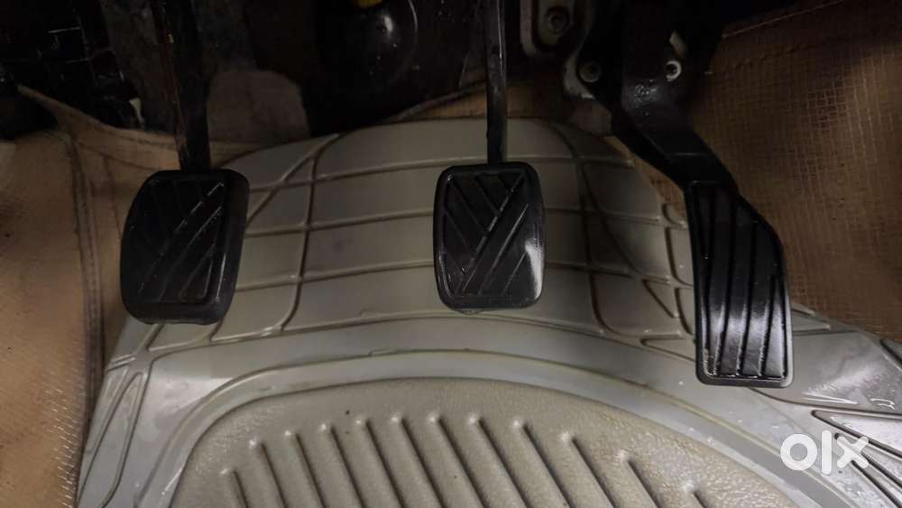 Maruti Suzuki Swift Dzire 1.2 Vxi Bsiv, 2016, Petrol