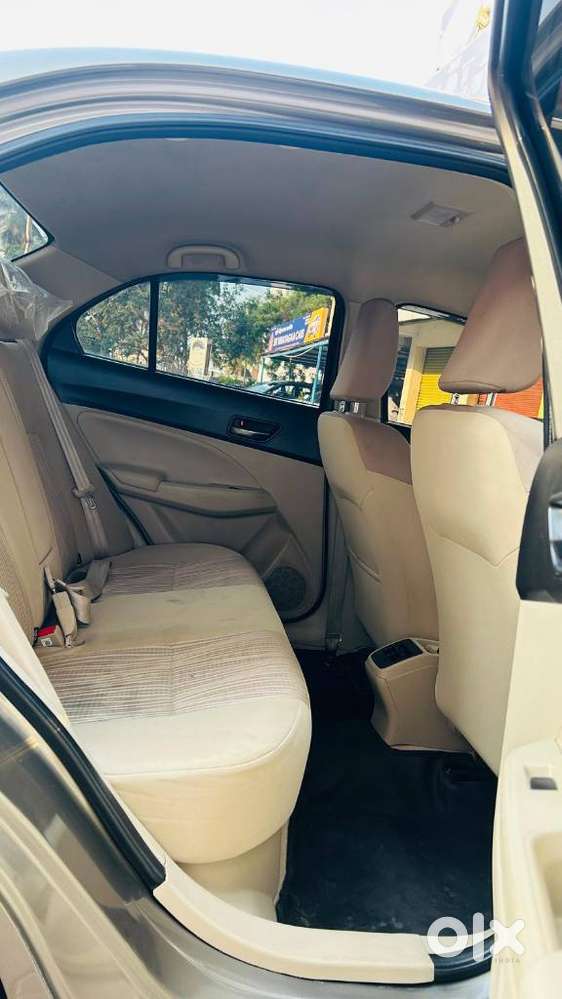 Maruti Suzuki Dzire 1.2 Vxi, 2024, Petrol