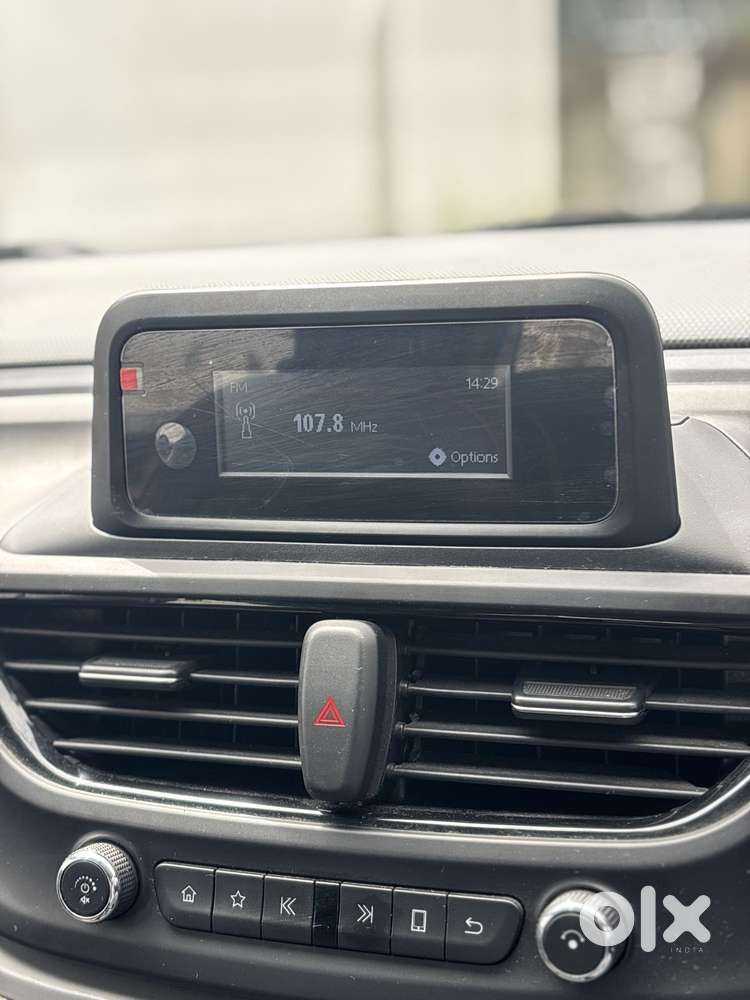 Tata Altroz 1.2 Xm, 2021, Petrol