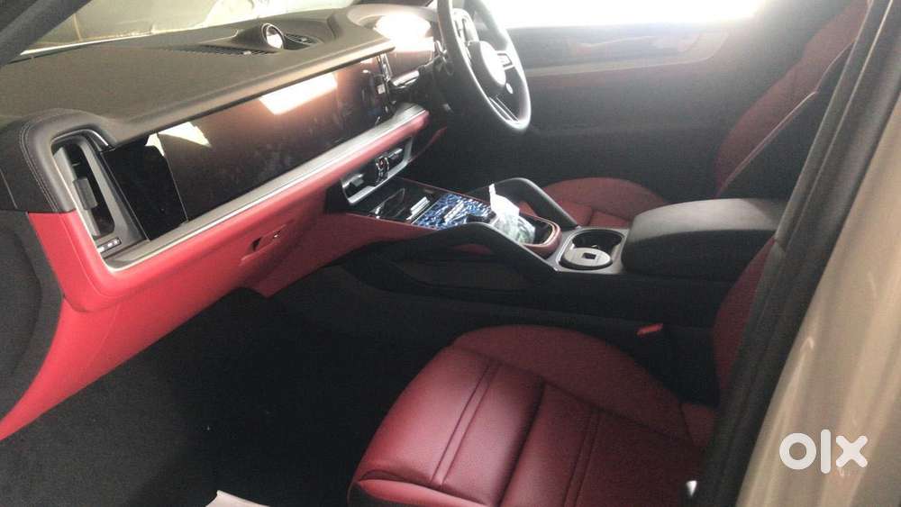 Porsche Cayenne Coupe Platinum Edition, 2024, Petrol