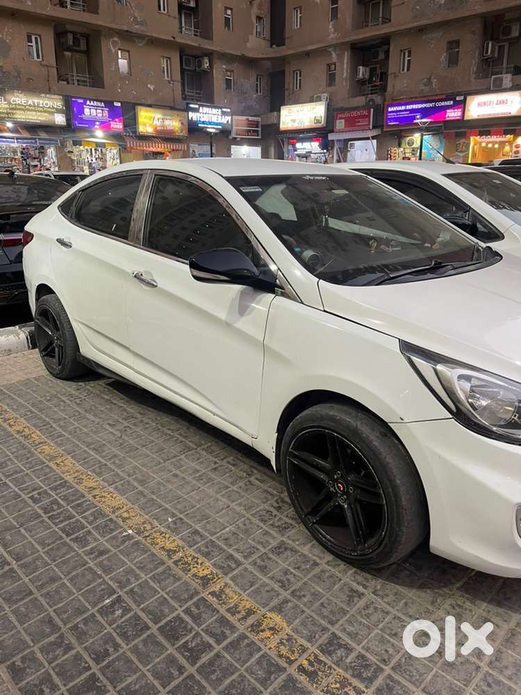 Hyundai Fluidic Verna 2011 Cng & Hybrids Well Maintained