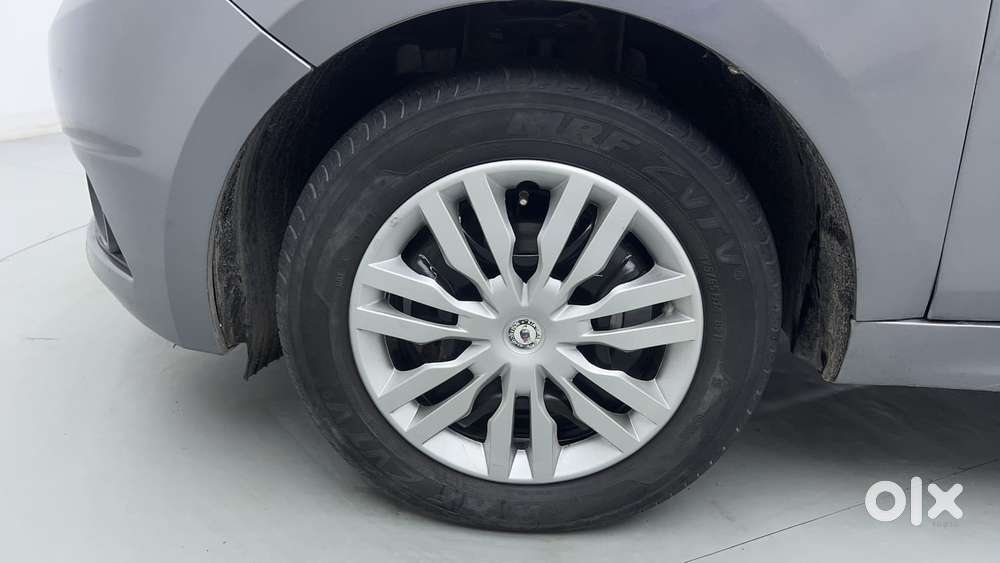 Tata Tiago Xza, 2019, Petrol