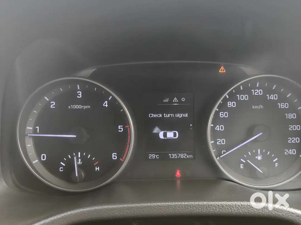 Hyundai New Elantra 2016 Diesel 132000 Km Driven