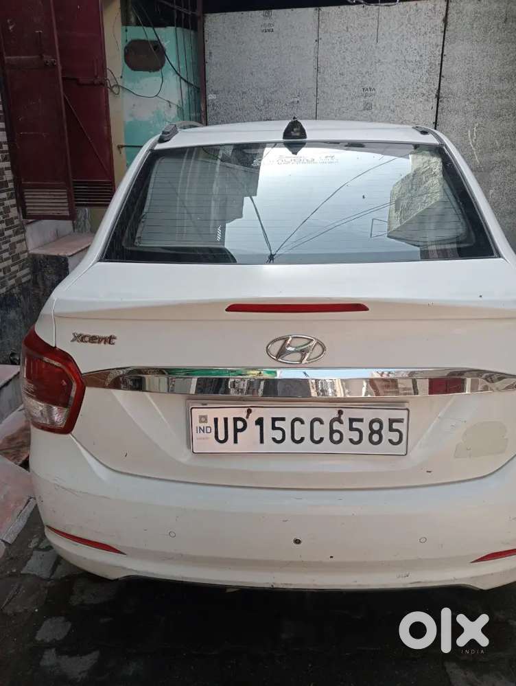 One Hand Chali Car Hai