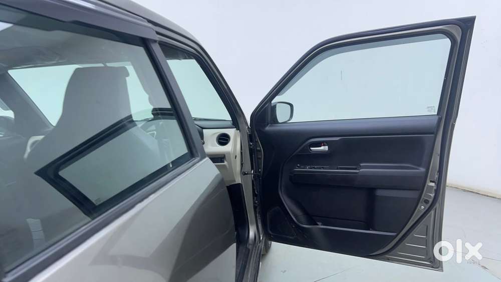 Maruti Suzuki Wagon R Vxi Amt, 2021, Petrol