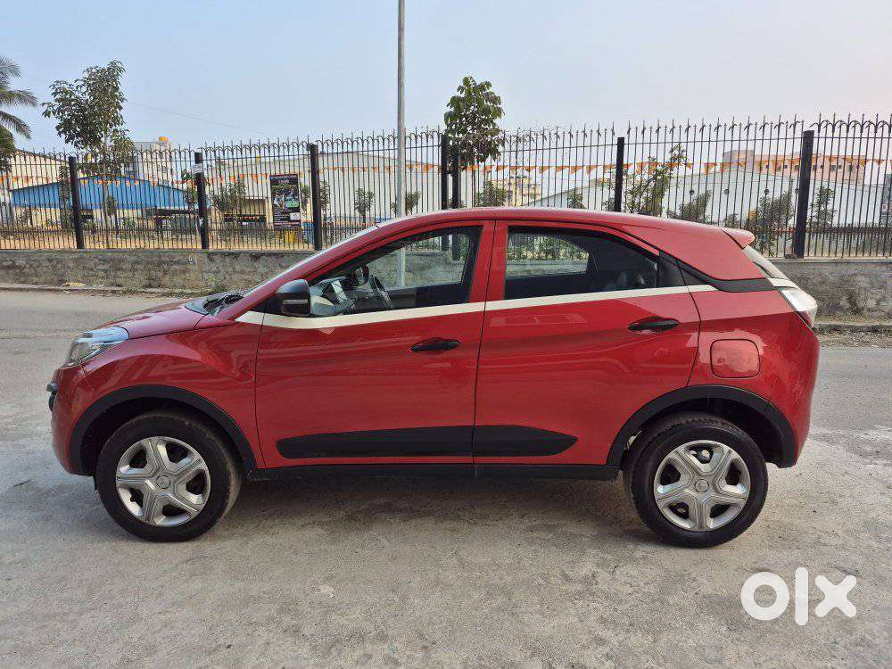 Tata Nexon 1.2 Revotron Xm, 2020, Petrol