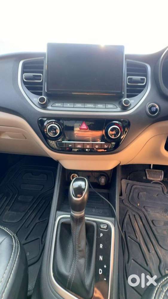 Hyundai Verna 2022 Diesel 49000 Km Driven