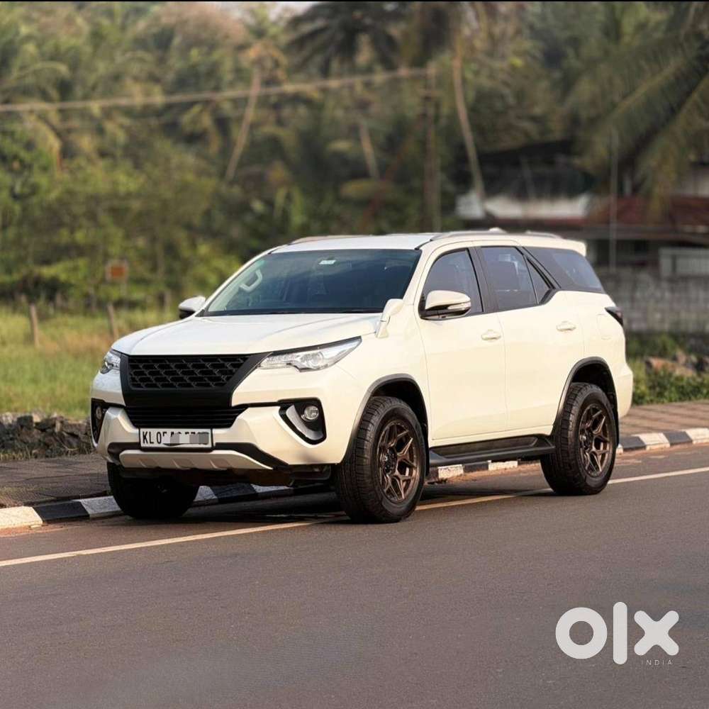 Fortuner4&times;4 At Original Kerala Kl 05,alloys,steering,lexus Taillights,