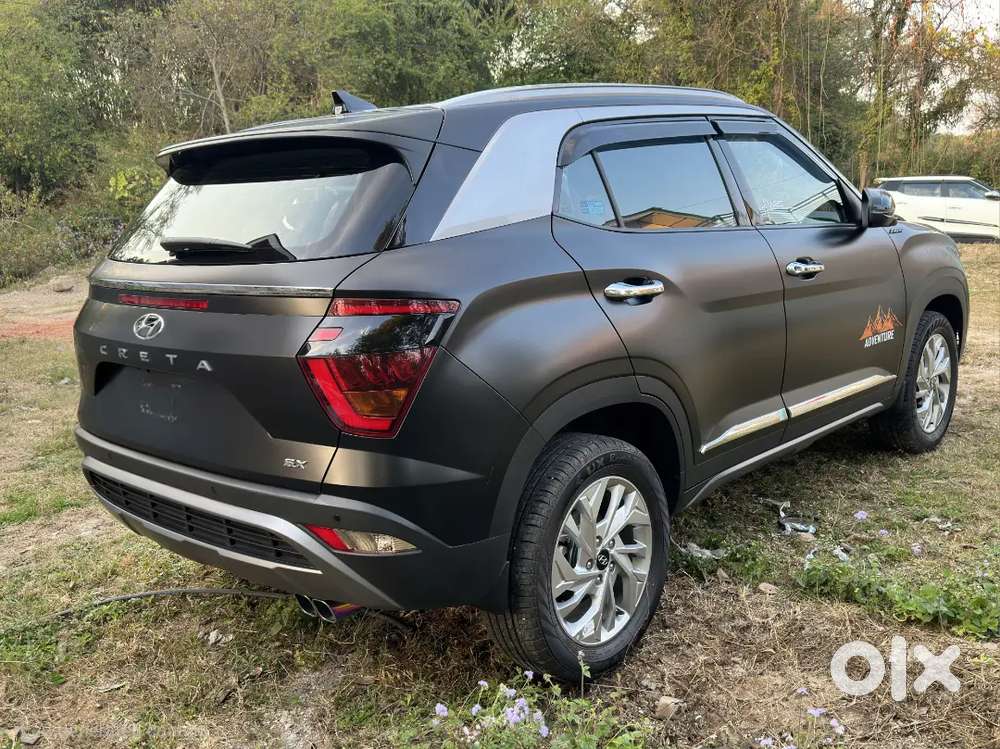 Showroom Condition New Creta For Sale