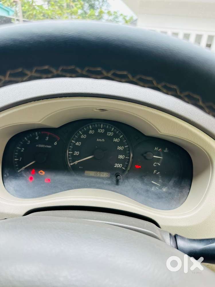 Toyota Innova 2013 Diesel Well Maintained
