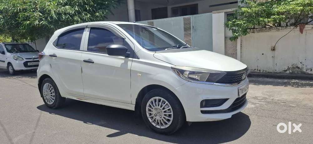 Tata Tiago 1.05 Revotorq Xe Option, 2021, Petrol
