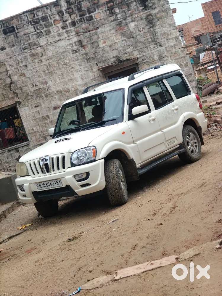 Mahindra Scorpio 2014