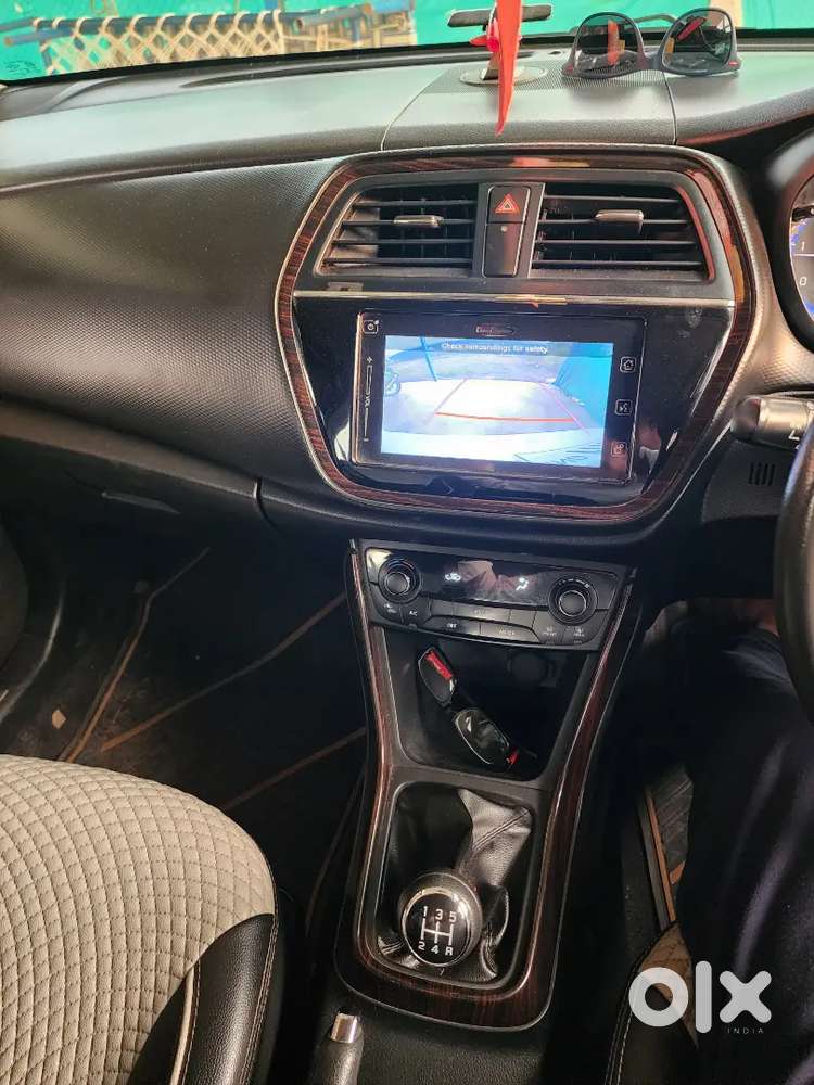 Maruti Suzuki S-cross 2016 Diesel 100000 Km Driven
