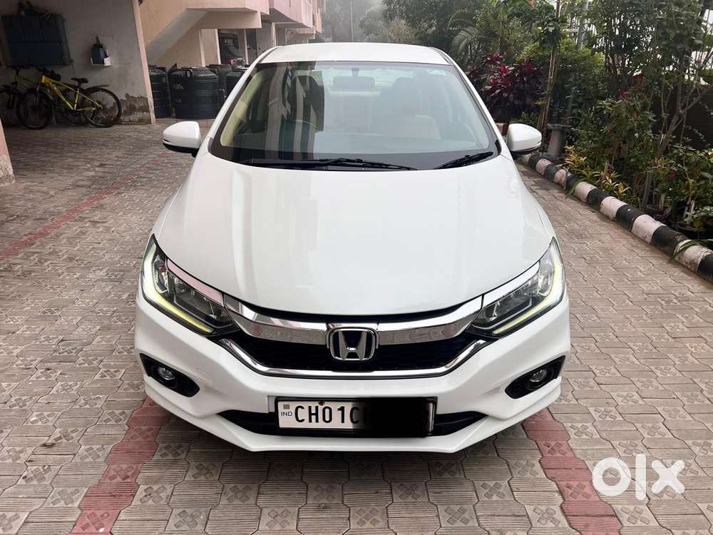 Honda City V Mt Exclusive, 2022, Petrol