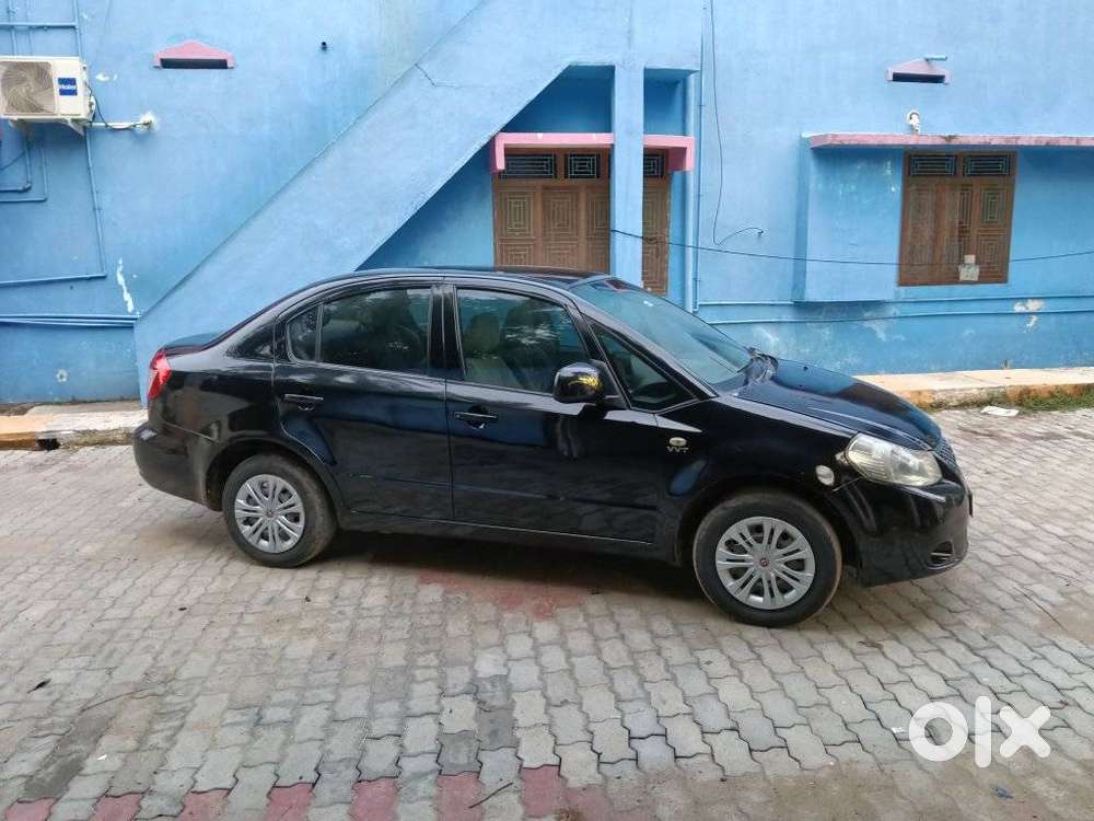 Maruti Suzuki Sx4 Vxi Bsiv, 2012, Petrol