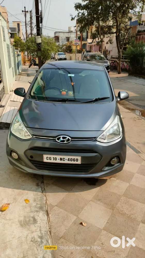 Hyundai Grand I10 2013 Car