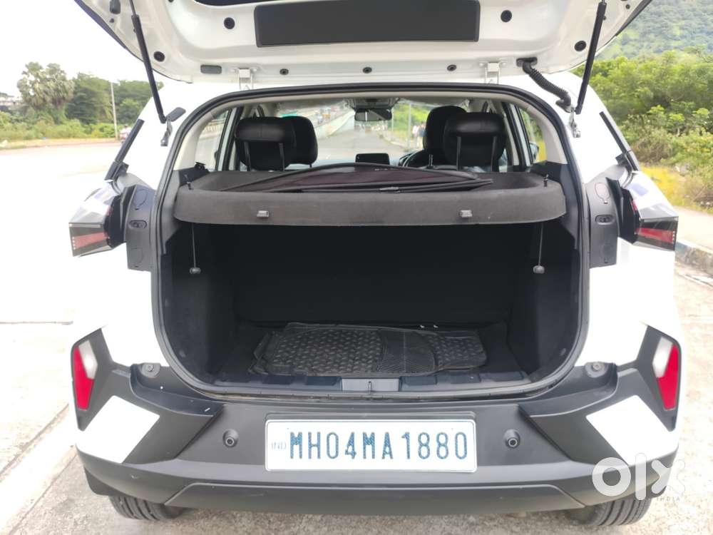 Tata Nexon Pure (s) 1.2 Petrol 6amt, 2024, Petrol