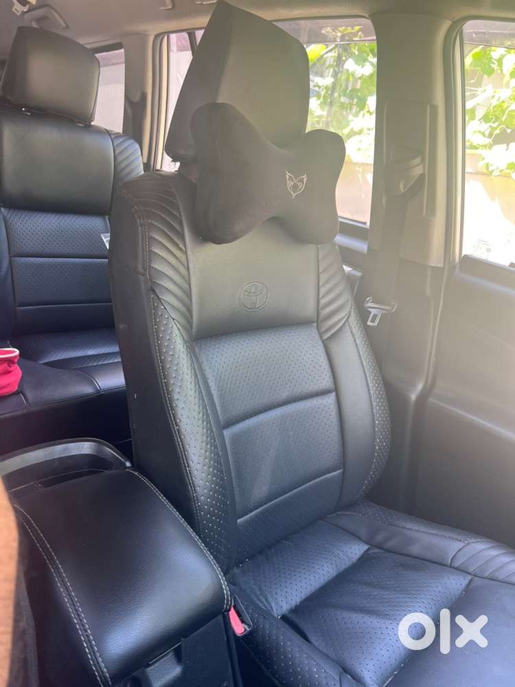 Toyota Innova Crysta 2017 Diesel Well Maintained