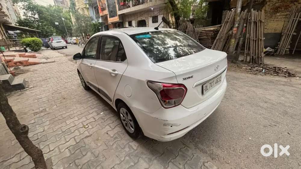 Hyundai Xcent 2015 Petrol Model