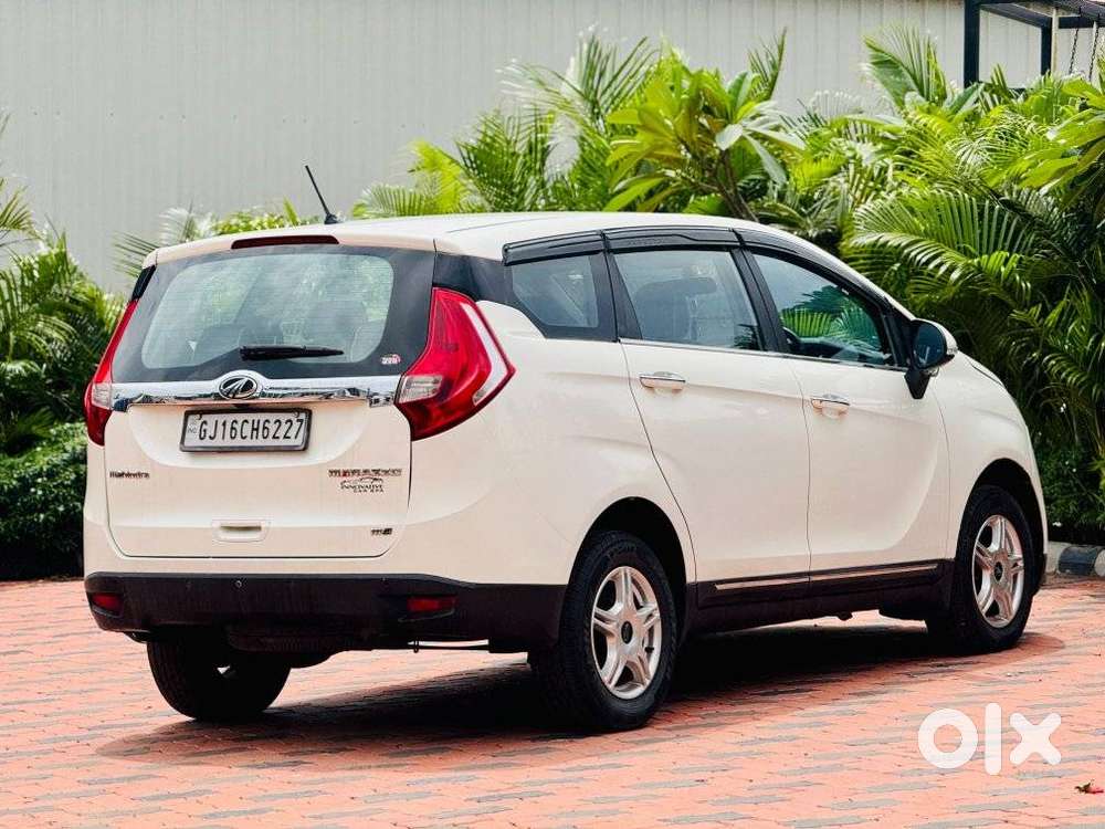 Mahindra Marazzo M6 8str, 2019, Diesel
