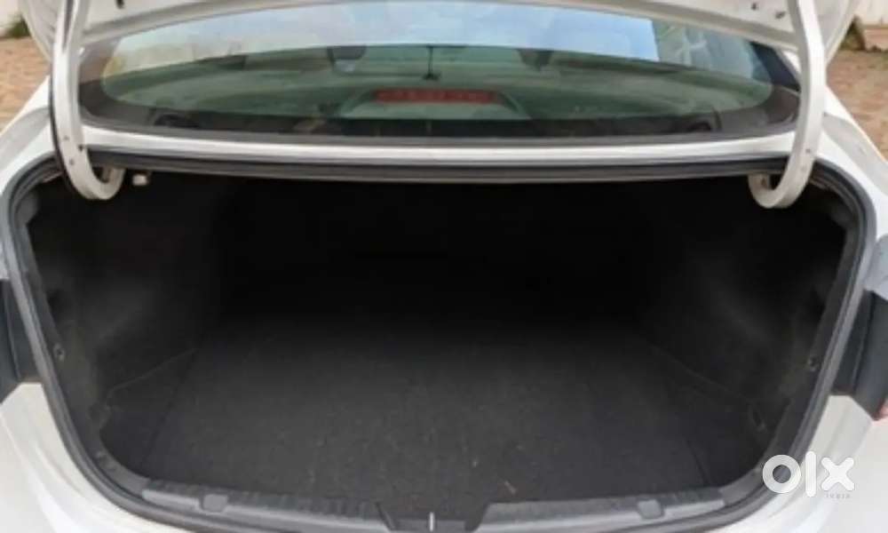 Hyundai Elantra Crdi Sx 2013 Diesel Manual