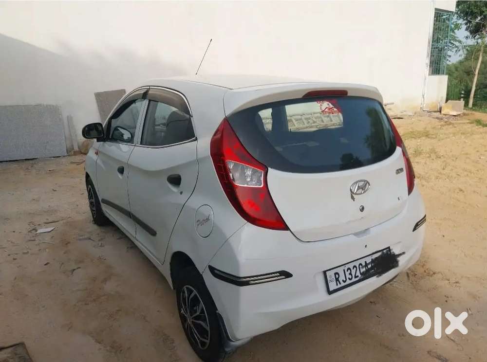 Hyundai Eon Era Plus Top Model Car