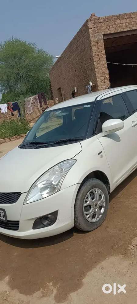 Swift Car White Colour