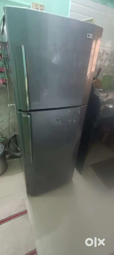 Double door fridge