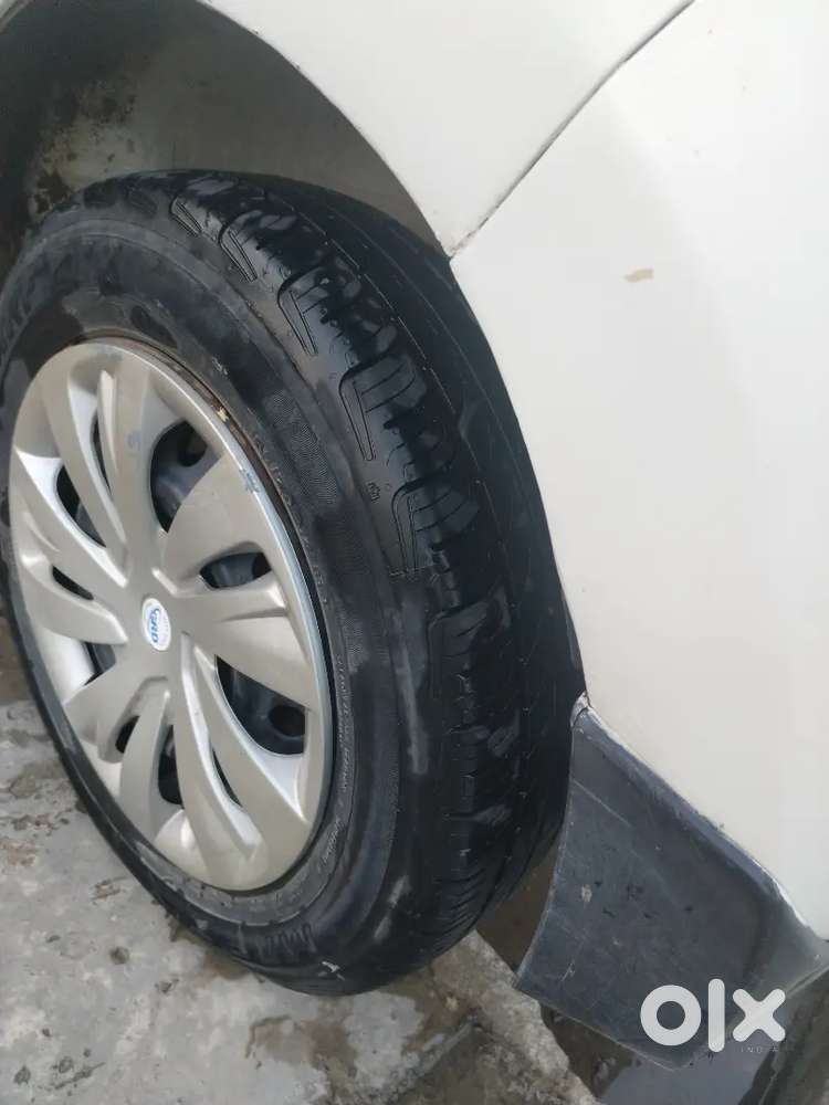 Good Condition No Scratch 4 Tyres New Up 26 Baraiily Transfer