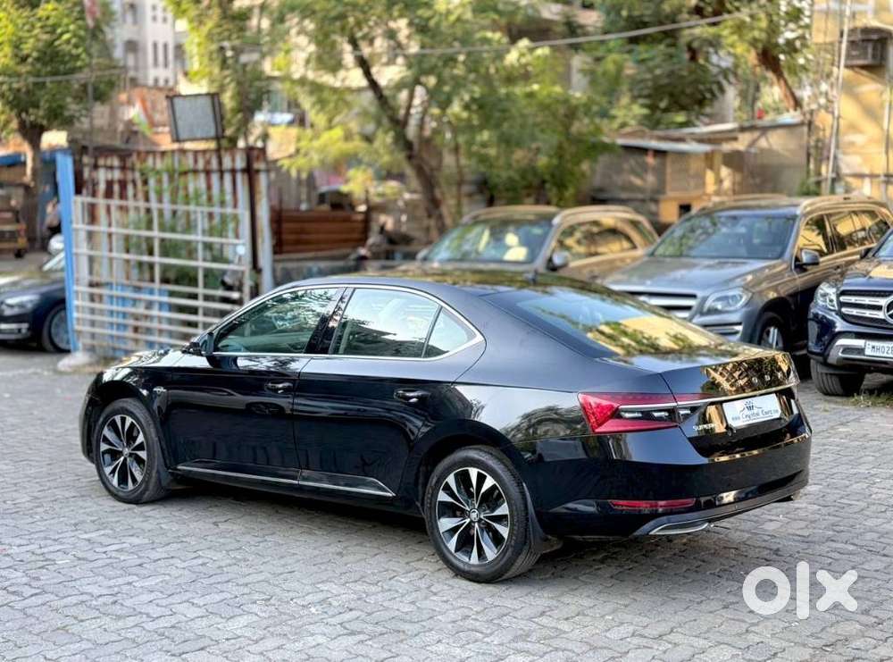 Skoda Superb 2.0 Tsi At L&k, 2020, Petrol