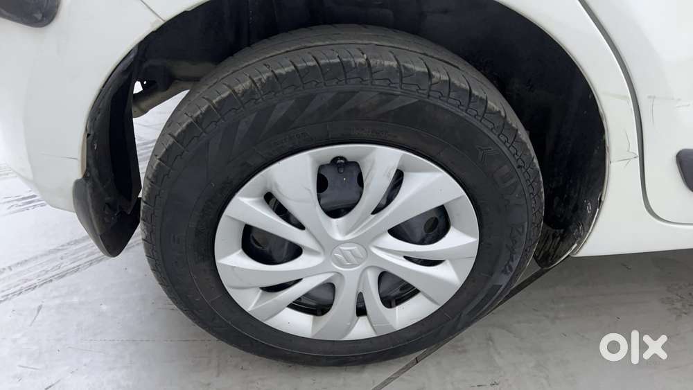 Maruti Suzuki Swift Vvt Vxi, 2022, Petrol