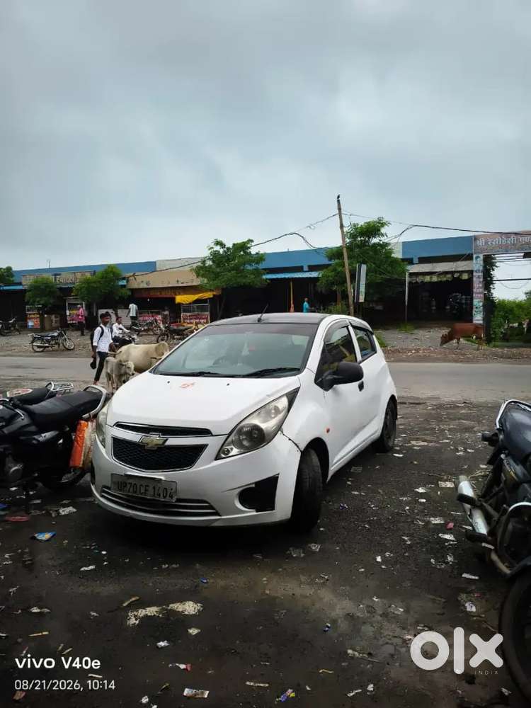 Chevrolet Beat Petrol 2014 Year
