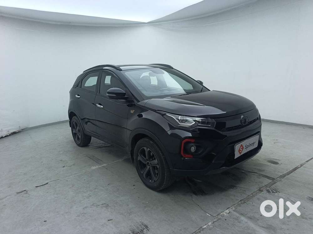 Tata Nexon 1.5 Revotorq Xza Plus Luxs Red Dark Edition Amt, 2023, Di..
